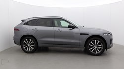 2024 (24) JAGUAR F-PACE 2.0 D200 R-Dynamic SE Black 5dr Auto AWD 5694155