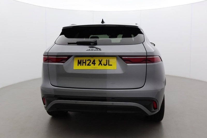 2024 (24) JAGUAR F-PACE 2.0 D200 R-Dynamic SE Black 5dr Auto AWD 5694154