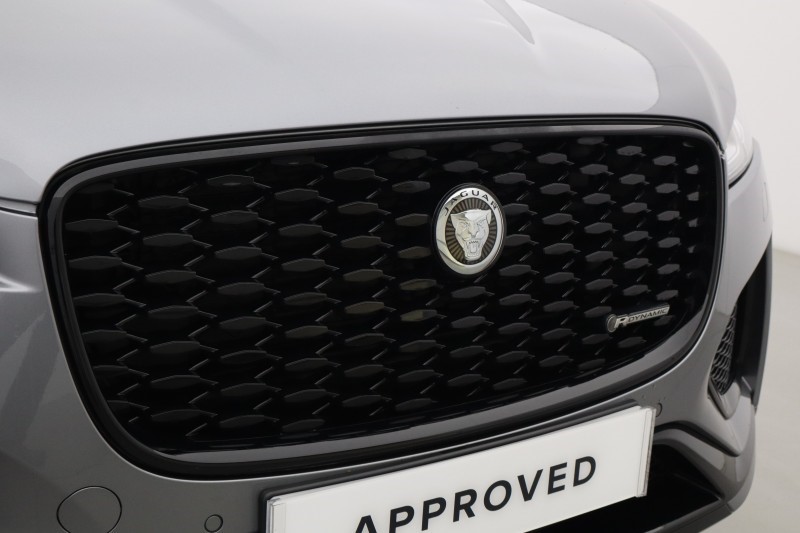 2024 (24) JAGUAR F-PACE 2.0 D200 R-Dynamic SE Black 5dr Auto AWD 5694158