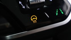 2024 (24) JAGUAR F-PACE 2.0 D200 R-Dynamic SE Black 5dr Auto AWD 5694180