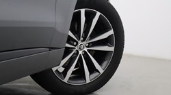 2024 (24) JAGUAR F-PACE 2.0 D200 R-Dynamic SE Black 5dr Auto AWD 5694201