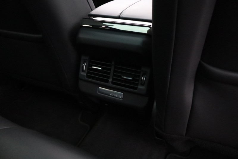 2023 (23) LAND ROVER RANGE ROVER EVOQUE 1.5 P300e R-Dynamic HSE 5dr Auto 5673169