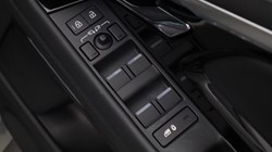 2023 (23) LAND ROVER RANGE ROVER EVOQUE 1.5 P300e R-Dynamic HSE 5dr Auto 5673175