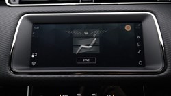 2021 (21) LAND ROVER RANGE ROVER EVOQUE 2.0 D200 R-Dynamic S 5dr Auto 5739126