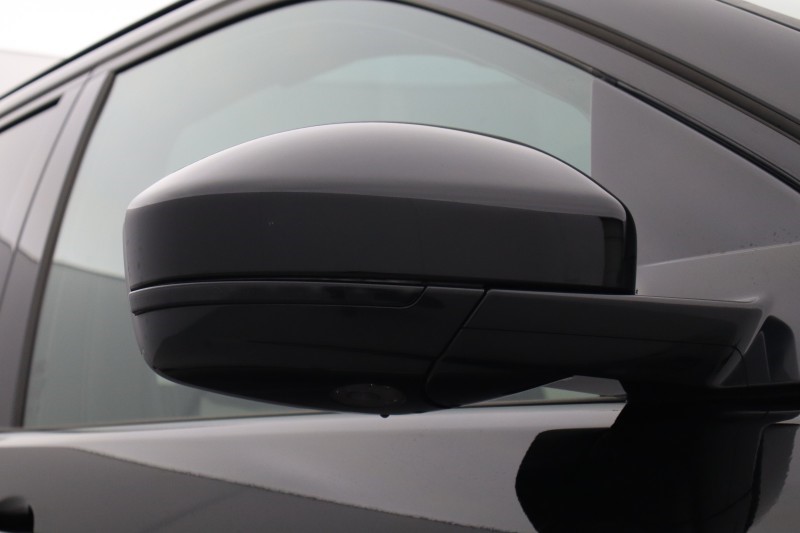 2024 (24) LAND ROVER DISCOVERY SPORT 1.5 P300e Dynamic HSE 5dr Auto [5 Seat] 5688359