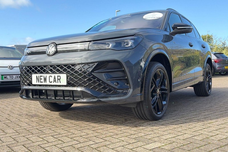  VOLKSWAGEN TIGUAN 1.5 TSI 272 eHybrid Black Edition 5dr DSG 5879725