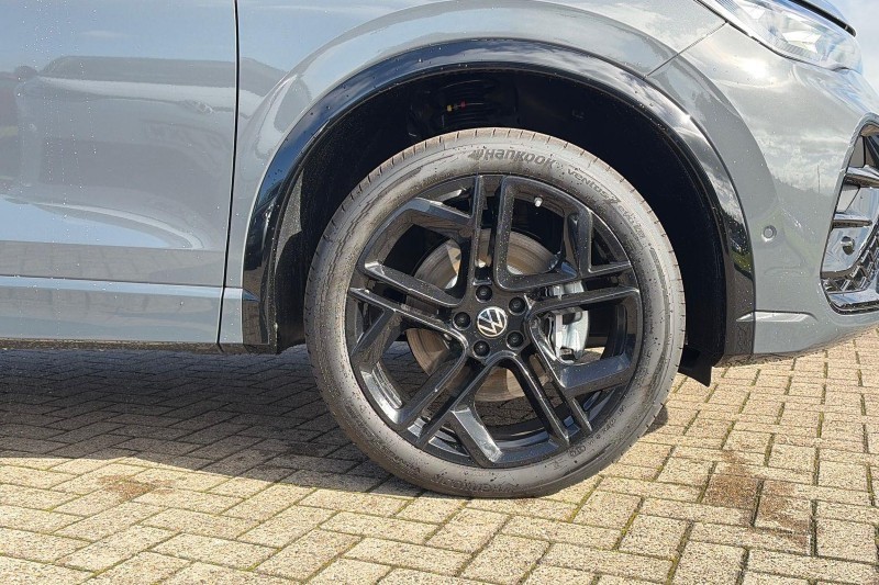  VOLKSWAGEN TIGUAN 1.5 TSI 272 eHybrid Black Edition 5dr DSG 5879690