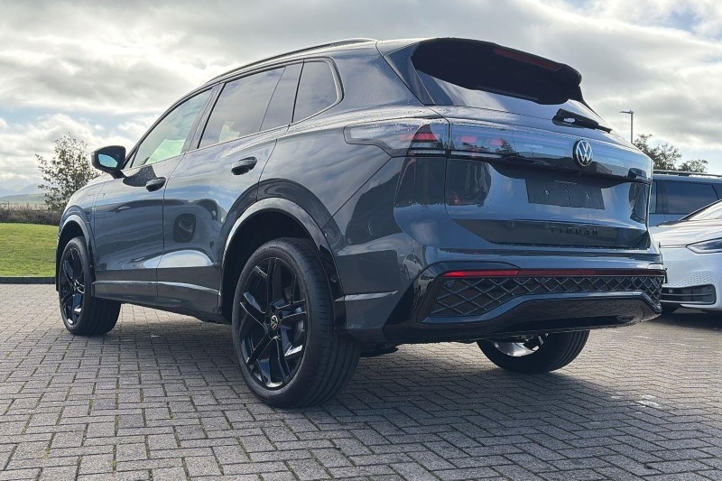  VOLKSWAGEN TIGUAN 1.5 TSI 272 eHybrid Black Edition 5dr DSG 5879727