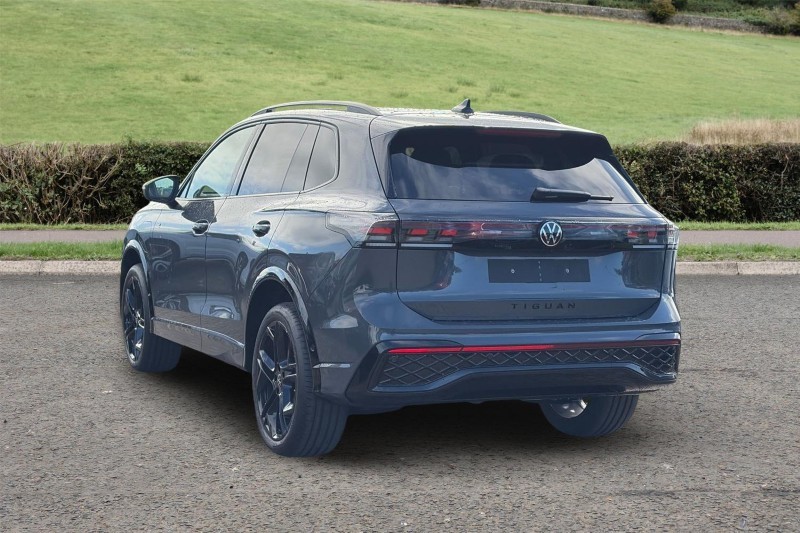  VOLKSWAGEN TIGUAN 1.5 TSI 272 eHybrid Black Edition 5dr DSG 5879688
