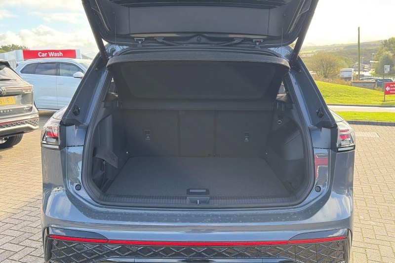  VOLKSWAGEN TIGUAN 1.5 TSI 272 eHybrid Black Edition 5dr DSG 5879720