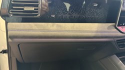 VOLKSWAGEN TIGUAN 1.5 eTSI 150 R-Line 5dr DSG 5833375