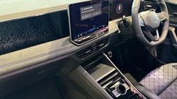 VOLKSWAGEN TIGUAN 1.5 eTSI 150 R-Line 5dr DSG 5833376