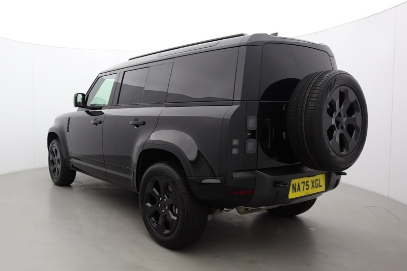 2026 (75) LAND ROVER DEFENDER 3.0 D350 X-Dynamic HSE 110 5dr Auto 1