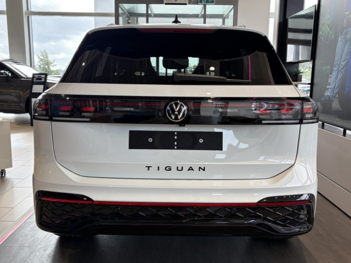  VOLKSWAGEN TIGUAN 1.5 eTSI 150 R-Line 5dr DSG 5833364