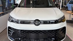 VOLKSWAGEN TIGUAN 1.5 eTSI 150 R-Line 5dr DSG 5833358