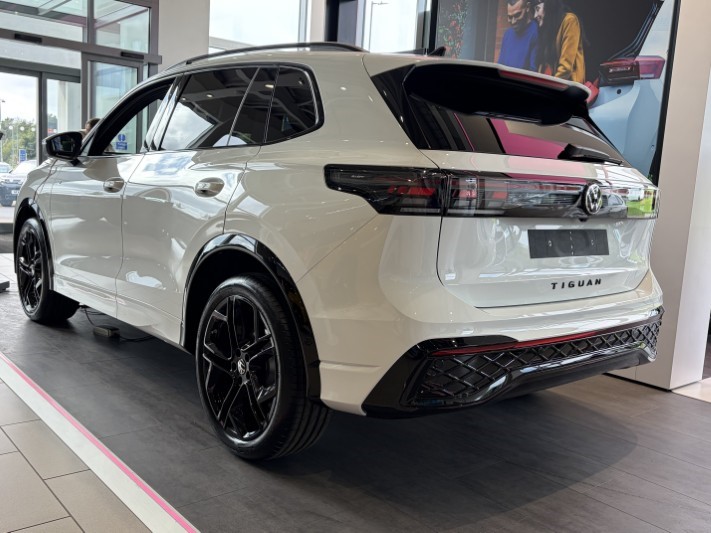  VOLKSWAGEN TIGUAN 1.5 eTSI 150 R-Line 5dr DSG 5833363