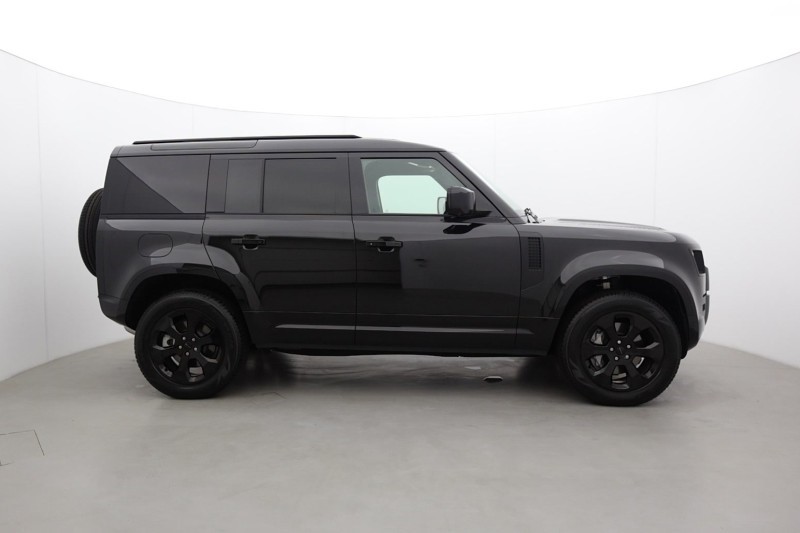 2026 (75) LAND ROVER DEFENDER 3.0 D350 X-Dynamic HSE 110 5dr Auto 5675985