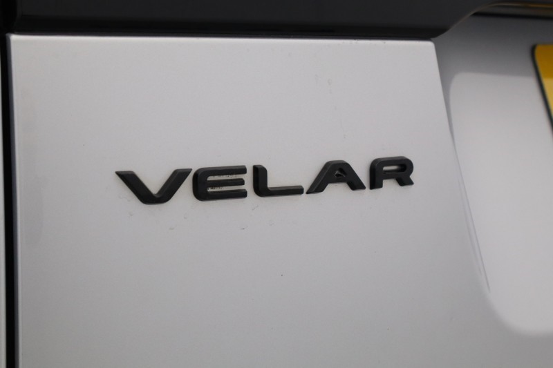 2022 (22) LAND ROVER RANGE ROVER VELAR 2.0 D200 Edition 5dr Auto 5726362