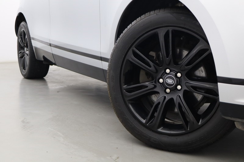 2022 (22) LAND ROVER RANGE ROVER VELAR 2.0 D200 Edition 5dr Auto 5726378