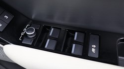 2022 (22) LAND ROVER RANGE ROVER VELAR 2.0 D200 Edition 5dr Auto 5726368