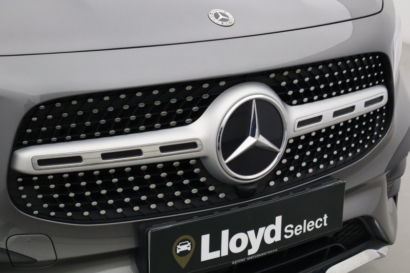 2022 (72) MERCEDES-BENZ GLB 220d 4Matic AMG Line 5dr 8G-Tronic 5714536
