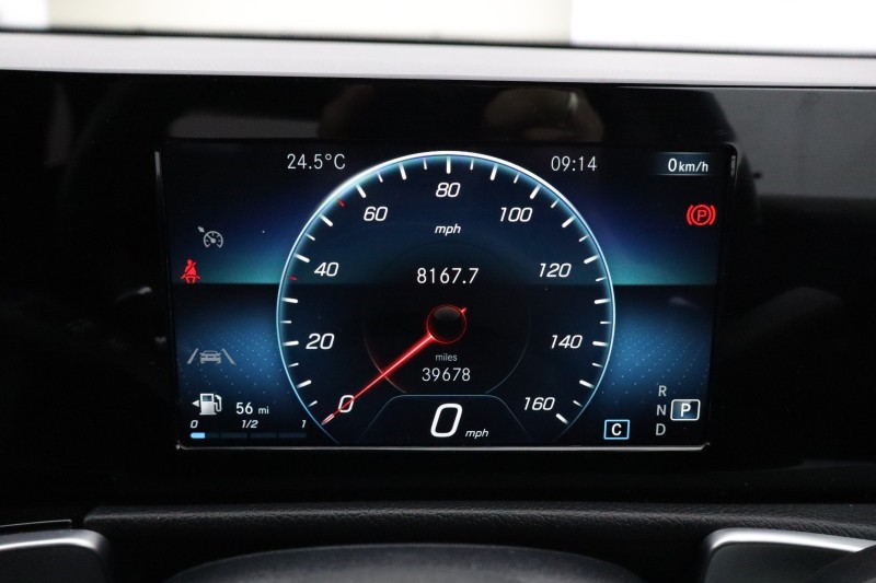 2022 (72) MERCEDES-BENZ GLB 220d 4Matic AMG Line 5dr 8G-Tronic 5714552