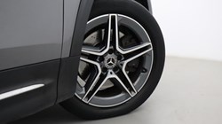 2022 (72) MERCEDES-BENZ GLB 220d 4Matic AMG Line 5dr 8G-Tronic 5714573