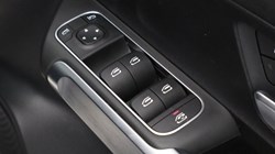2022 (72) MERCEDES-BENZ GLB 220d 4Matic AMG Line 5dr 8G-Tronic 5714547