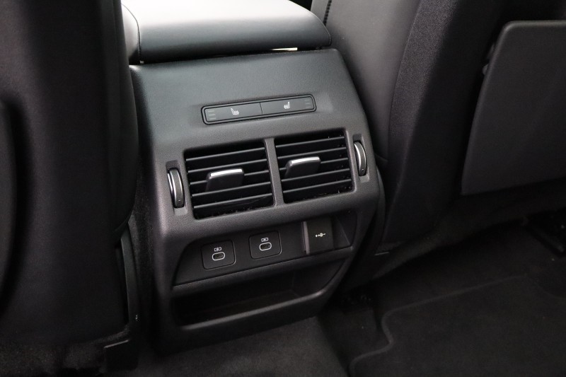 2024 (74) LAND ROVER DISCOVERY SPORT 1.5 P300e Dynamic HSE 5dr Auto [5 Seat] 5712856