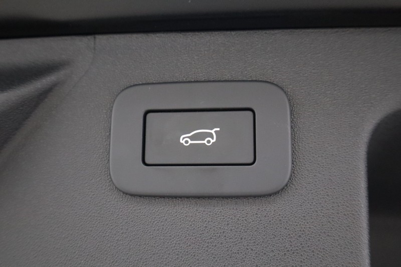 2024 (74) LAND ROVER DISCOVERY SPORT 1.5 P300e Dynamic HSE 5dr Auto [5 Seat] 5712846