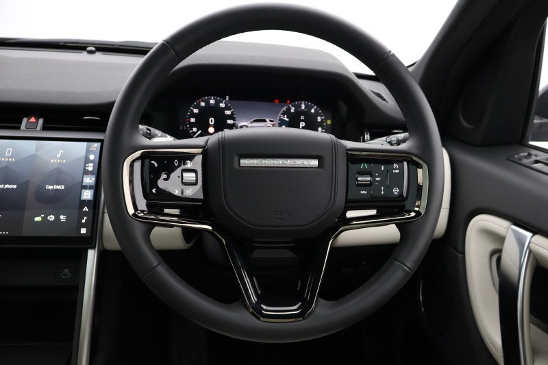 2024 (74) LAND ROVER DISCOVERY SPORT 1.5 P300e Dynamic HSE 5dr Auto [5 Seat] 5712862