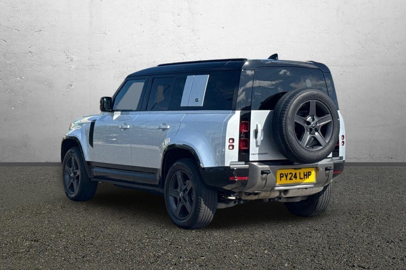 2024 (24) LAND ROVER DEFENDER 3.0 D250 X-Dynamic SE 110 5dr Auto 5708062