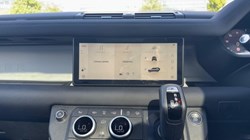 2024 (24) LAND ROVER DEFENDER 3.0 D250 X-Dynamic SE 110 5dr Auto 5708074