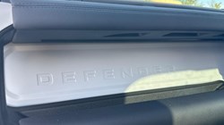 2024 (24) LAND ROVER DEFENDER 3.0 D250 X-Dynamic SE 110 5dr Auto 5708108
