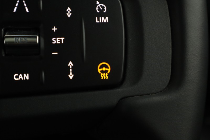 2023 (23) LAND ROVER DEFENDER 2.0 P400e X-Dynamic HSE 110 5dr Auto 5740045