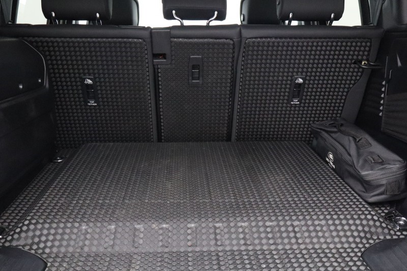 2023 (23) LAND ROVER DEFENDER 2.0 P400e X-Dynamic HSE 110 5dr Auto 5740018