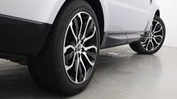 2021 (21) LAND ROVER RANGE ROVER SPORT 3.0 D300 HSE Silver 5dr Auto 5749636