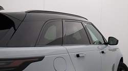 2024 (74) LAND ROVER RANGE ROVER VELAR 2.0 D200 MHEV Dynamic SE 5dr Auto 5758431