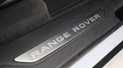2024 (74) LAND ROVER RANGE ROVER VELAR 2.0 D200 MHEV Dynamic SE 5dr Auto 5758401