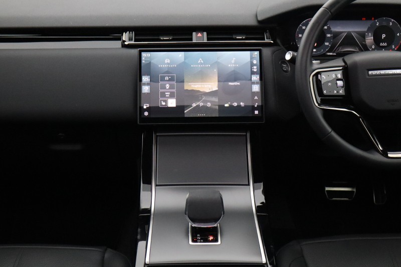 2024 (74) LAND ROVER RANGE ROVER VELAR 2.0 D200 MHEV Dynamic SE 5dr Auto 5758395