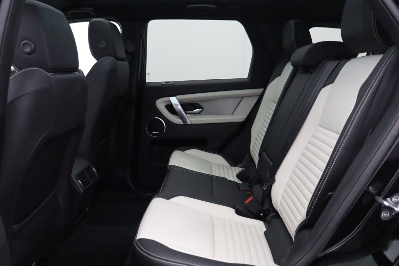 2025 (25) LAND ROVER DISCOVERY SPORT 2.0 D200 Dynamic SE 5dr Auto [7 Seat] 5752179