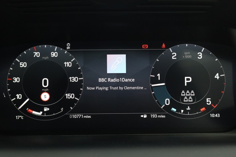 2025 (25) LAND ROVER DISCOVERY SPORT 2.0 D200 Dynamic SE 5dr Auto [7 Seat] 5752219