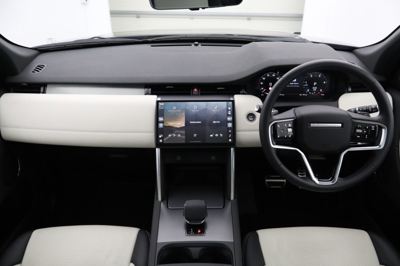 2025 (25) LAND ROVER DISCOVERY SPORT 2.0 D200 Dynamic SE 5dr Auto [7 Seat] 5752214