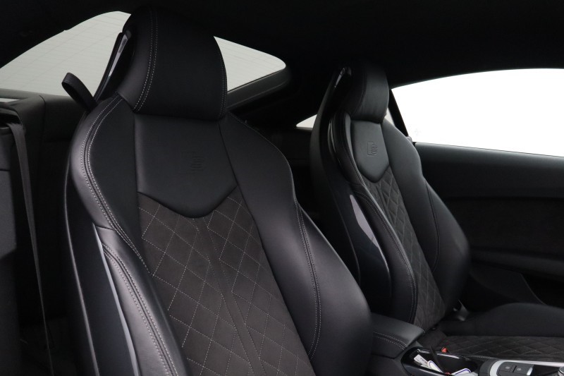 2023 (73) AUDI TT 40 TFSI Black Edition 2dr S Tronic 5786380