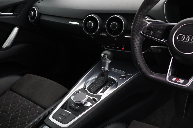 2023 (73) AUDI TT 40 TFSI Black Edition 2dr S Tronic 5786382