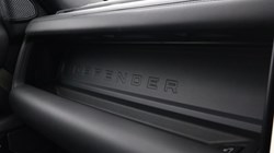 2022 (72) LAND ROVER DEFENDER 2.0 P400e X 110 5dr Auto 5760370
