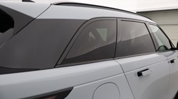 2024 (24) LAND ROVER RANGE ROVER VELAR 2.0 D200 MHEV Dynamic SE 5dr Auto 5793328