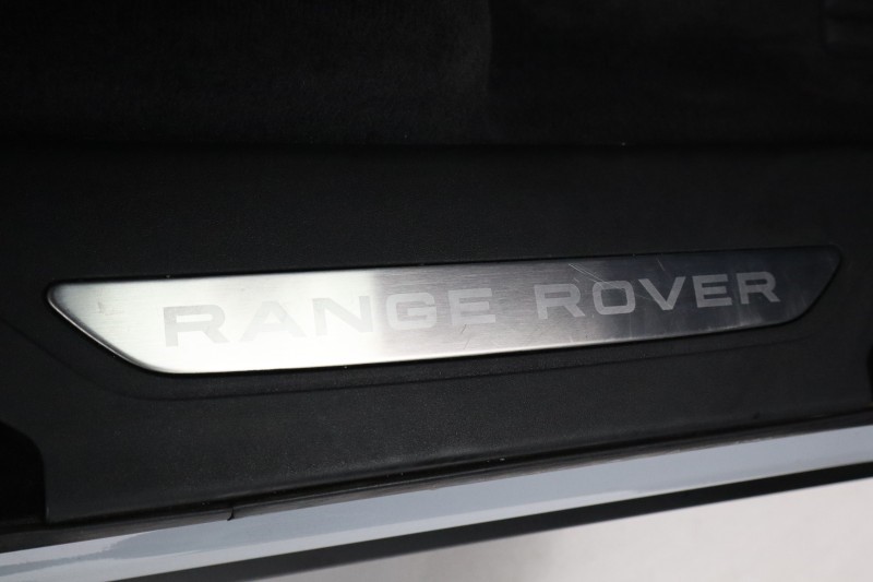 2024 (24) LAND ROVER RANGE ROVER VELAR 2.0 D200 MHEV Dynamic SE 5dr Auto 5793338