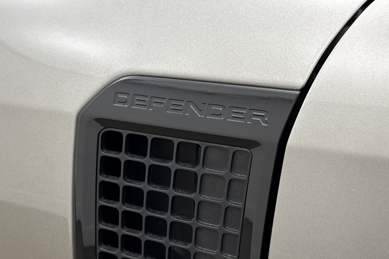 2024 (24) LAND ROVER DEFENDER 3.0 D350 X-Dynamic HSE 90 3dr Auto [6 seat] 5750333