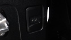 2025 (74) LAND ROVER DEFENDER 3.0 D350 X-Dynamic HSE 90 3dr Auto 5761393
